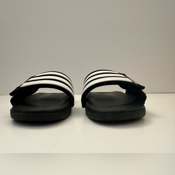 Adidas Adilette Comfort Kids’ Slide Sandals - Picture 4 of 5